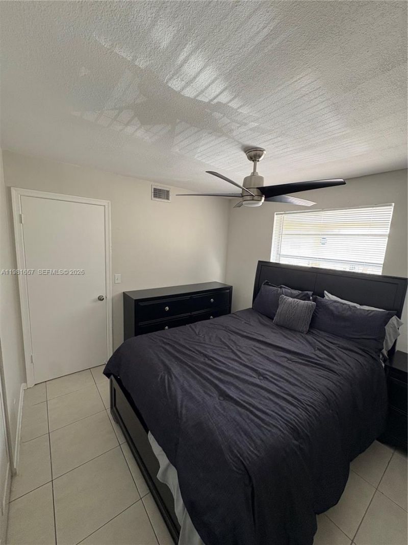 9955 Twin Lakes Dr, Unit 9-K, Coral Springs, FL 33071 Photo