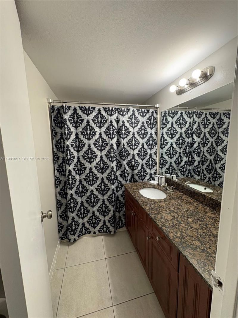 9955 Twin Lakes Dr, Unit 9-K, Coral Springs, FL 33071 Photo