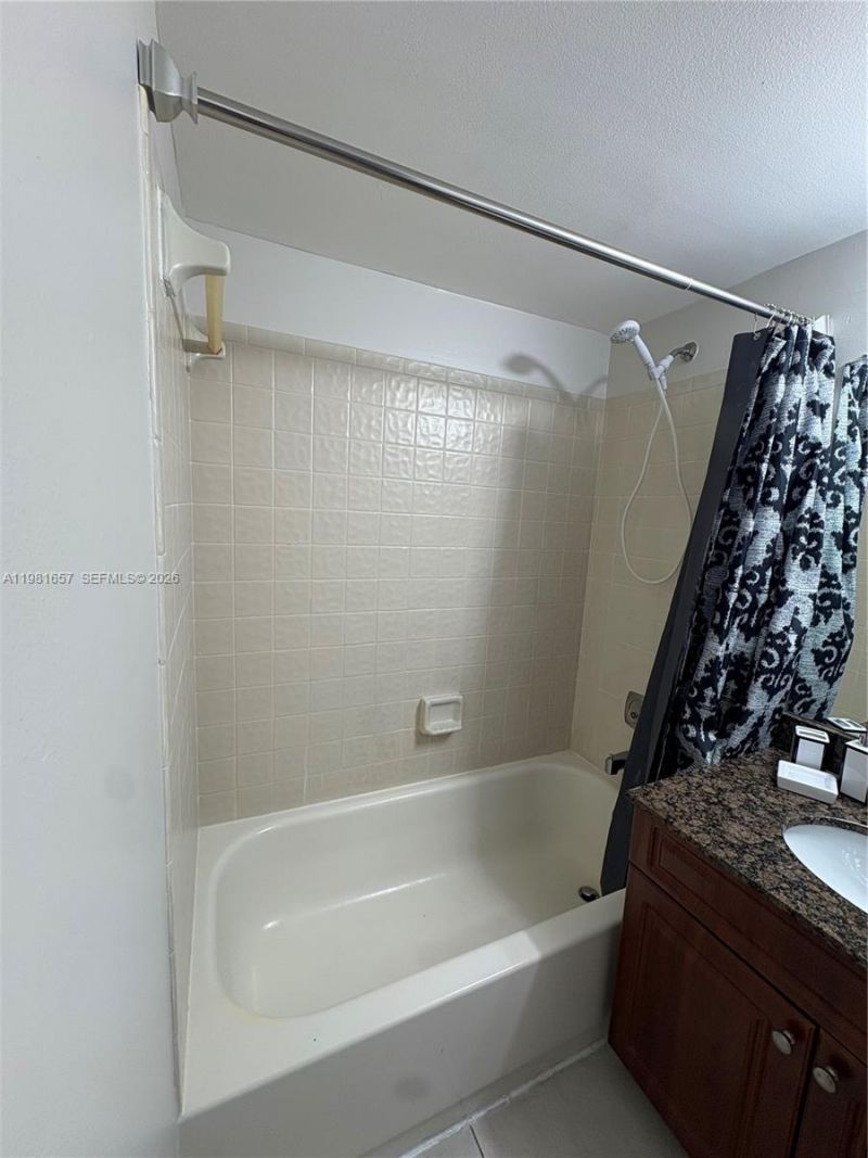 9955 Twin Lakes Dr, Unit 9-K, Coral Springs, FL 33071 Photo