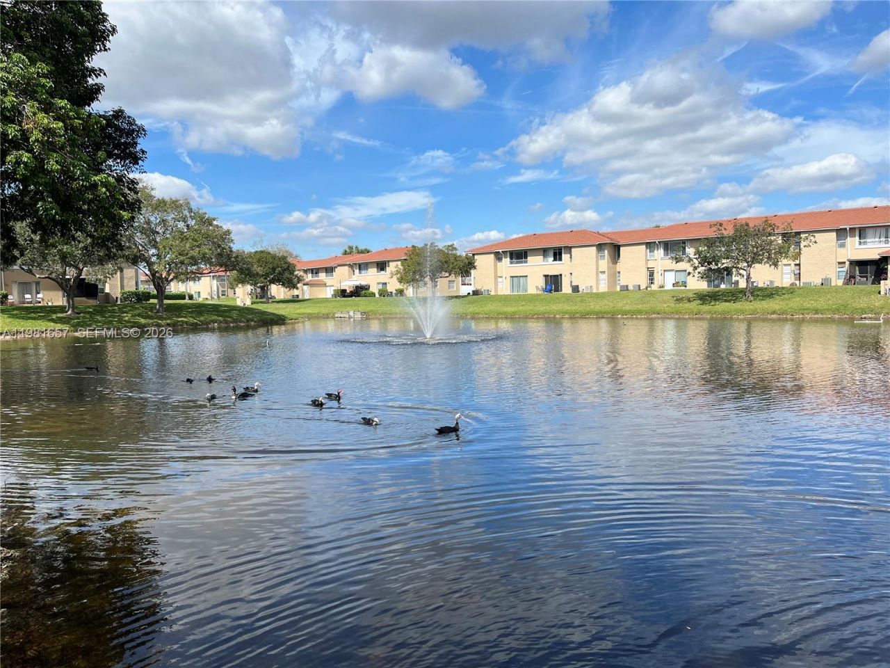 9955 Twin Lakes Dr, Unit 9-K, Coral Springs, FL 33071 Photo