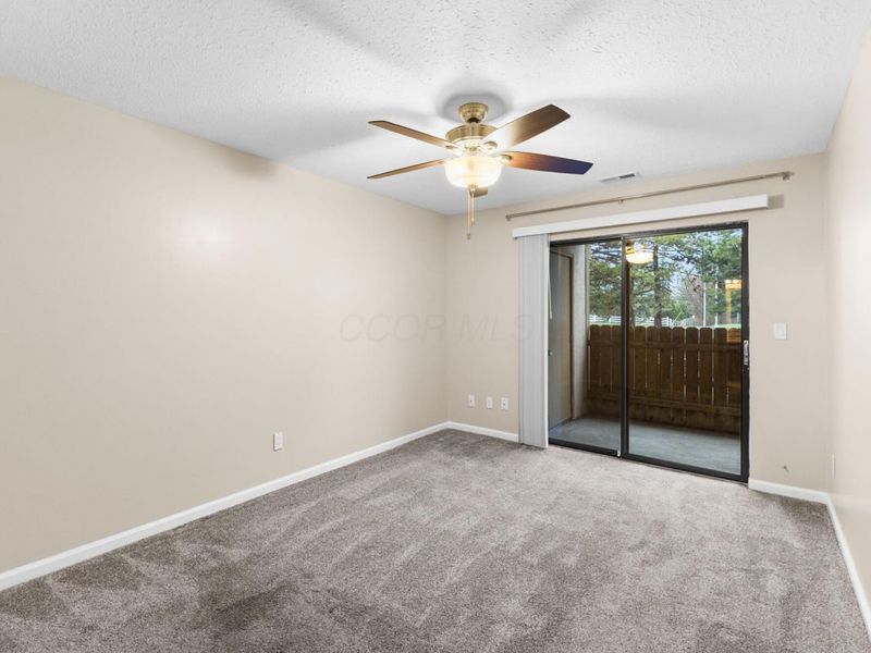 2176 Hedgerow Road, Unit 2176D, Columbus, OH 43220 Photo 18