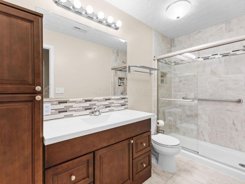 2176 Hedgerow Road, Unit 2176D, Columbus, OH 43220 Photo 20