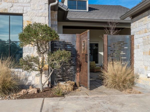607 Flint Ridge TRL, Georgetown, TX 78628