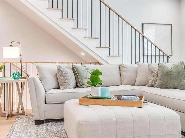 125 Vista Lane, Arlington, TX 76013