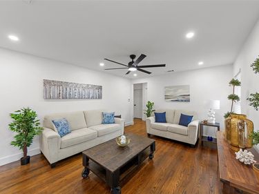 2945 Healey Drive, Dallas, TX 75228