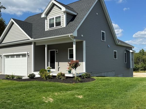 6 Chickadee Way, Unit 23, Upton, MA 01568