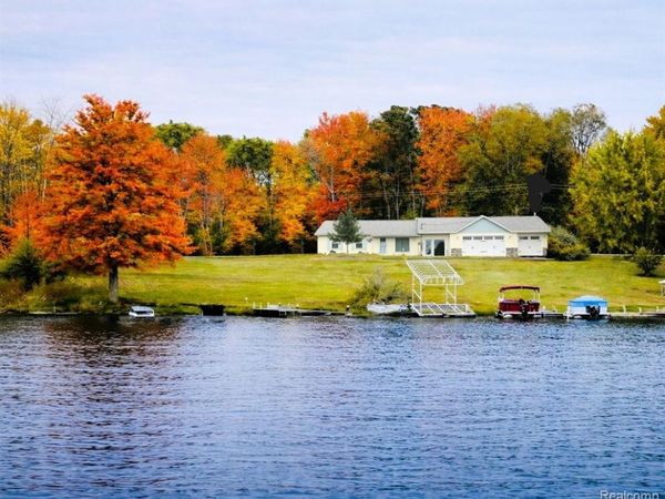 11328 Old Pierce Road, Stanwood Vlg, MI 49346