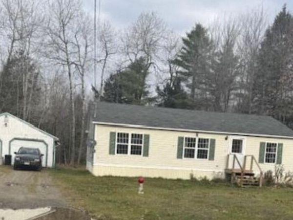 85 Morse Road, Plymouth, ME 04969