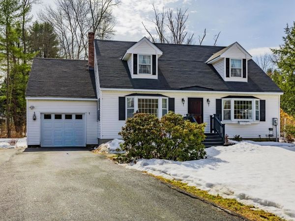 6 Wyeth Farm Circle, Lebanon, NH 03784