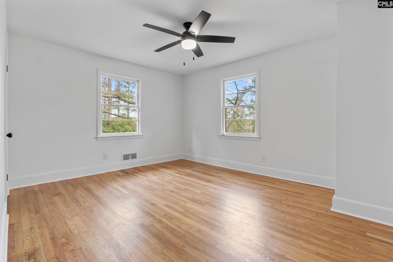 4520 Oakwood Drive Photo 23