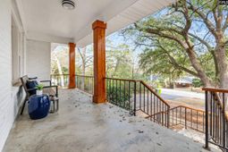 4520 Oakwood Drive photo 4