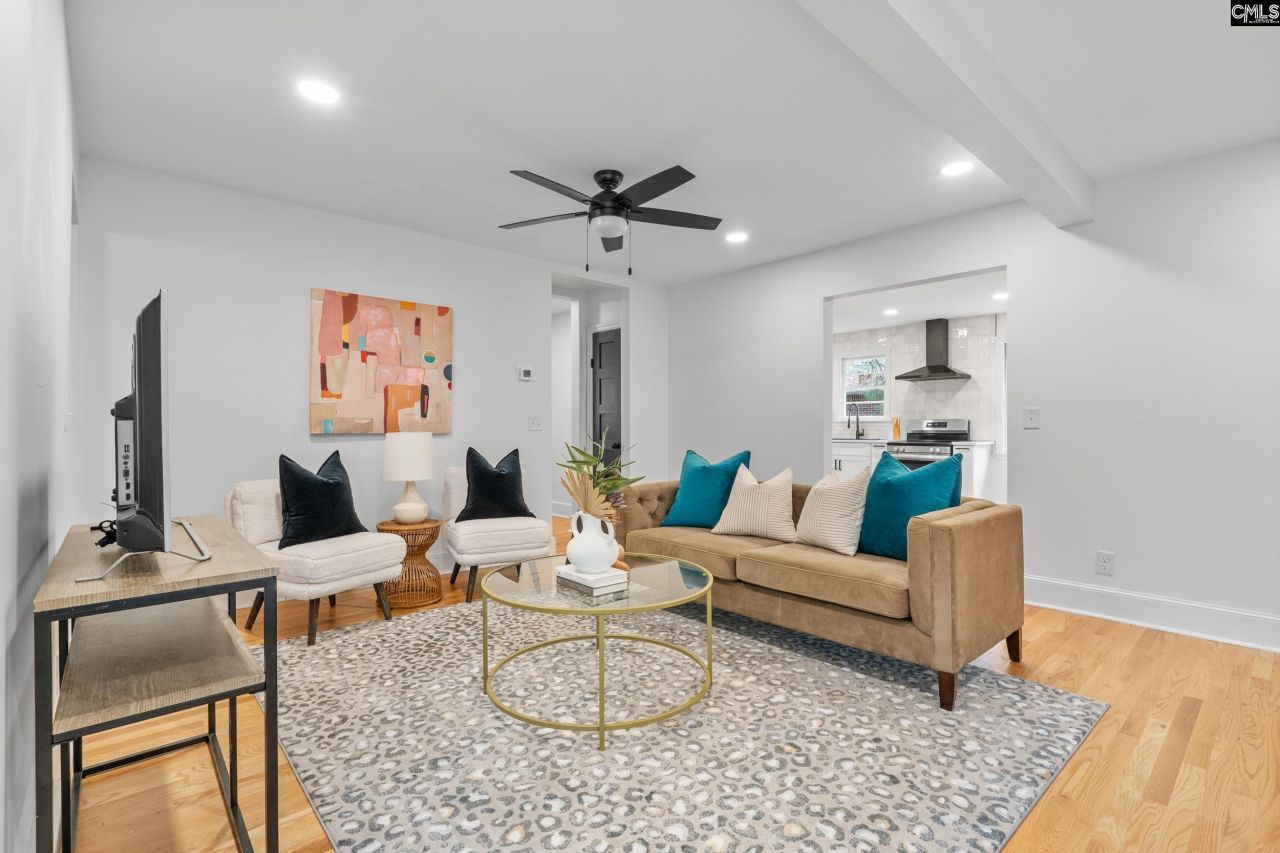 4520 Oakwood Drive Photo 8