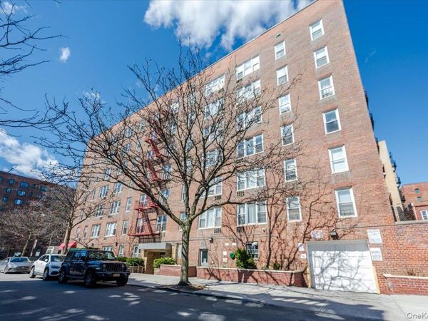 1332 Metropolitan Avenue, Unit 4K, Bronx, NY 10462