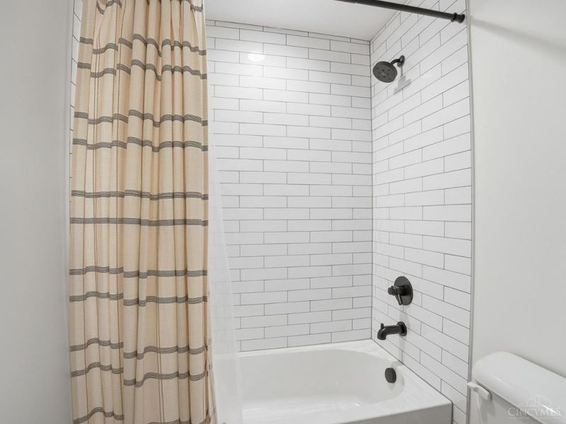 3710 Watterson Road, Fairfax, OH 45227 Photo 32