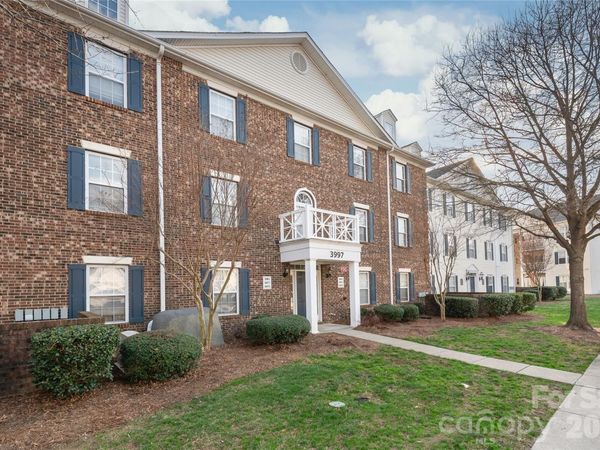 3983 Town Center Road , Harrisburg, NC 28075