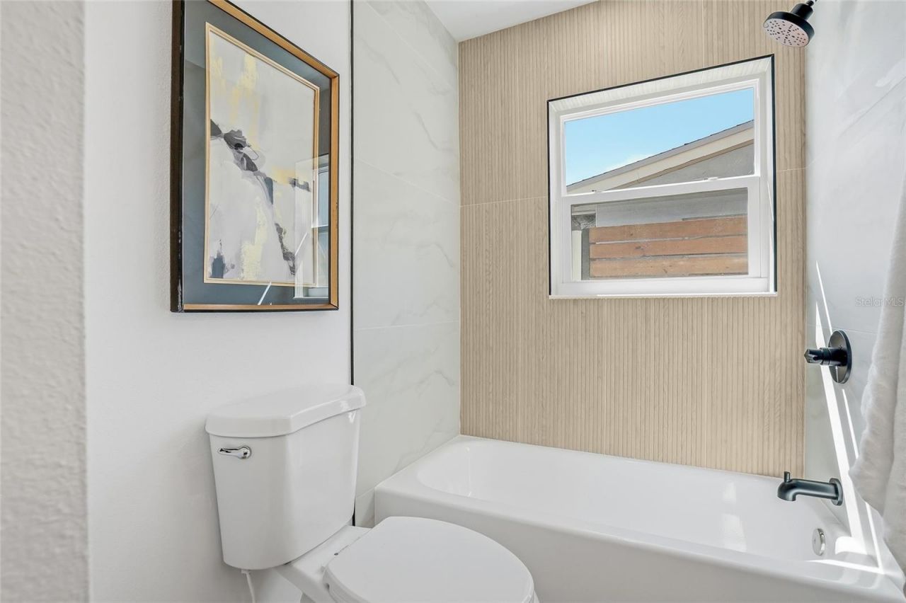 1339 35th Street N, Saint Petersburg, FL 33713 Photo