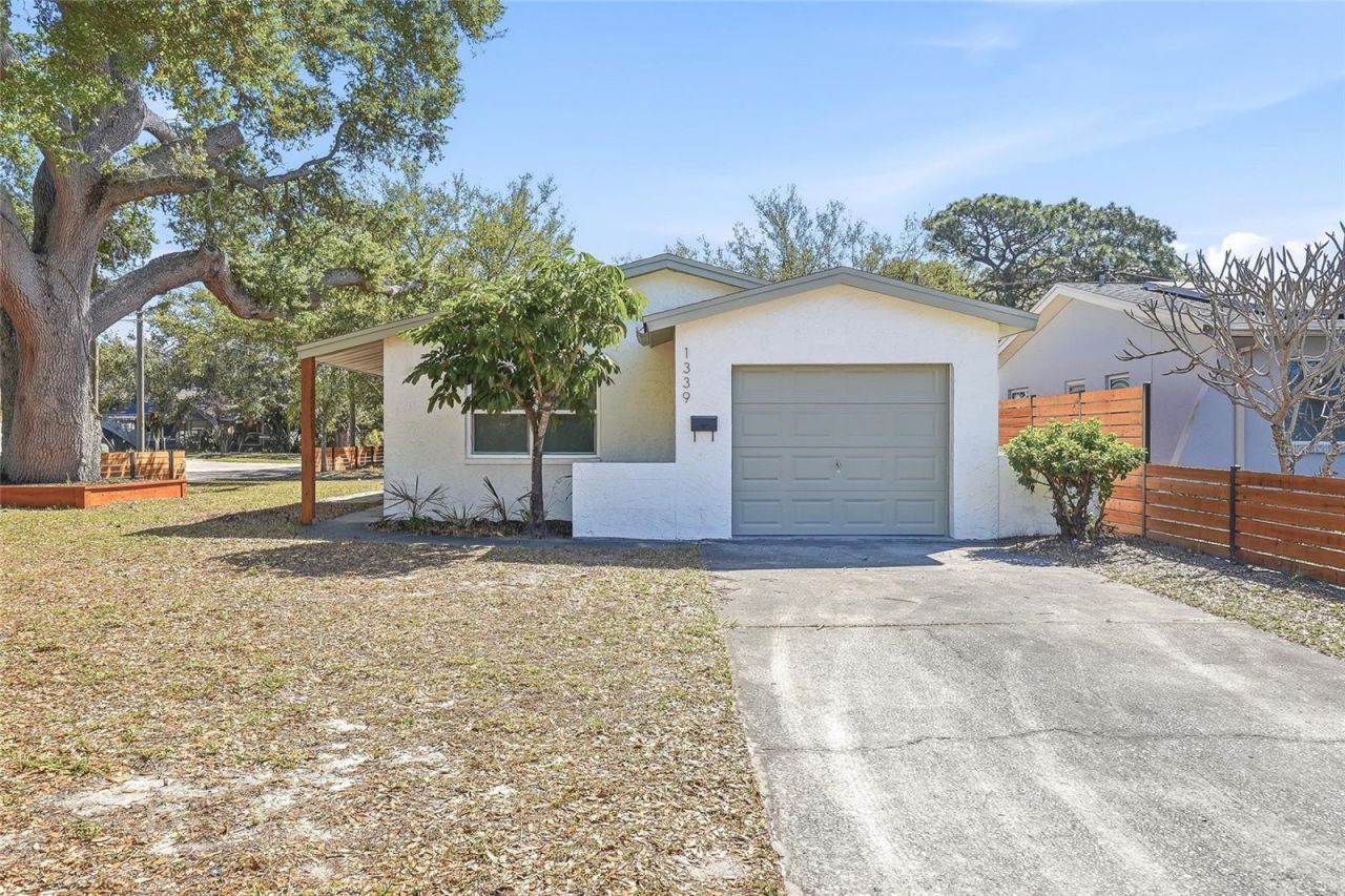 1339 35th Street N, Saint Petersburg, FL 33713 Photo