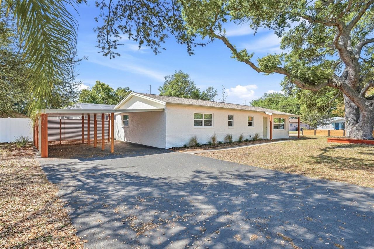 1339 35th Street N, Saint Petersburg, FL 33713 Photo