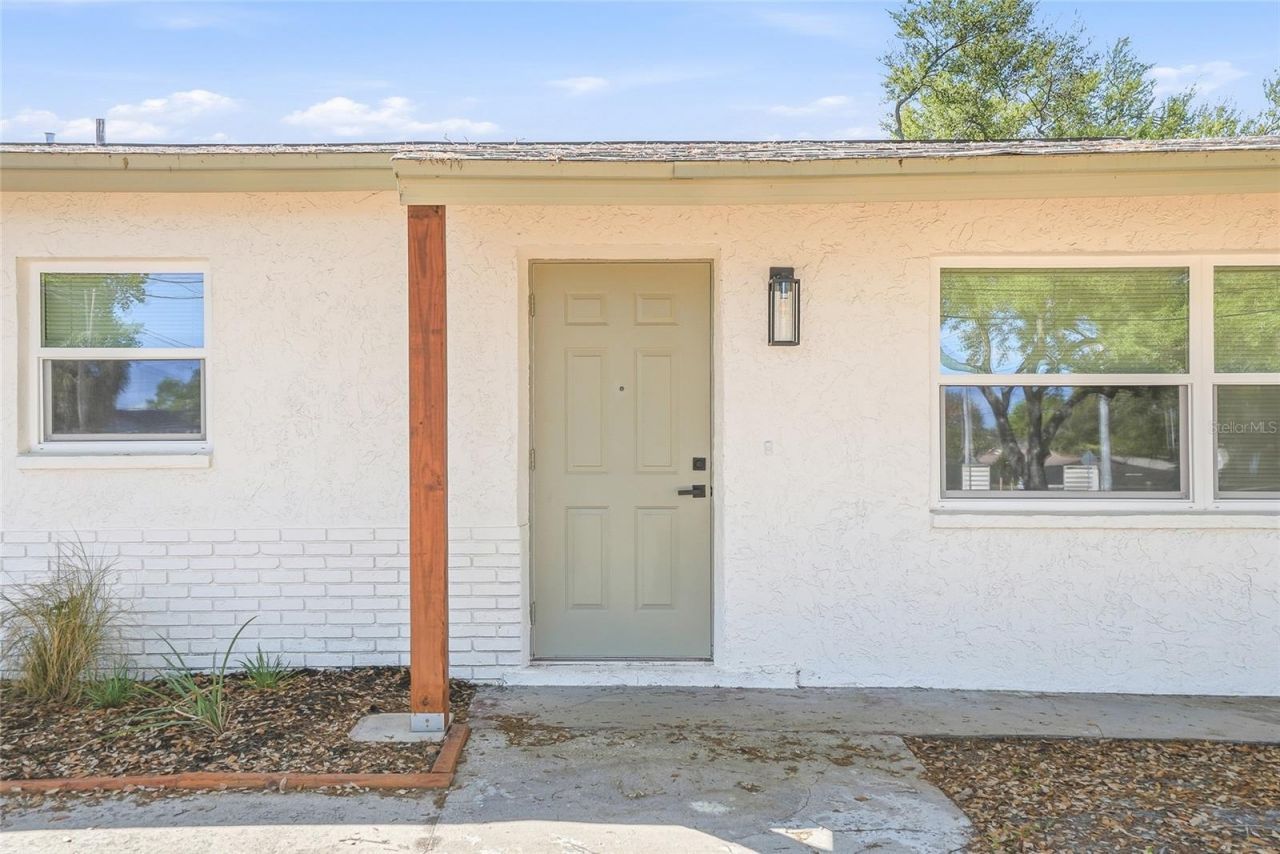 1339 35th Street N, Saint Petersburg, FL 33713 Photo