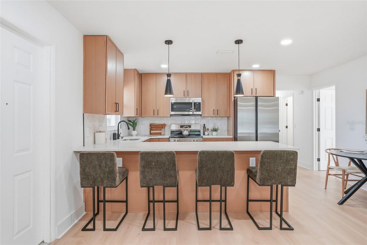 1339 35th Street N, Saint Petersburg, FL 33713 Photo