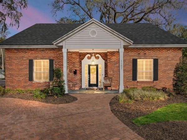 1107 SE 9TH AVENUE , OCALA, FL 34471