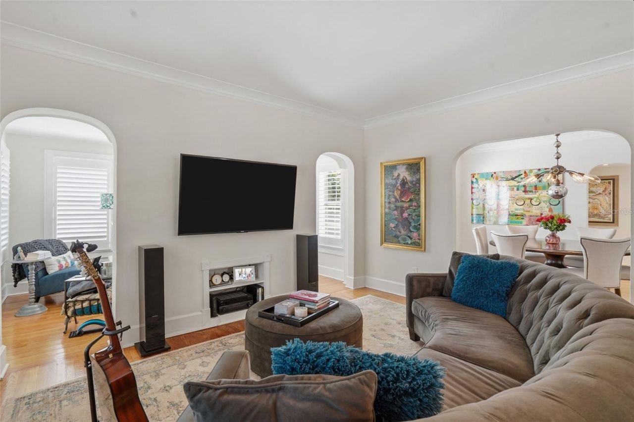 126 22nd Avenue Ne, Saint Petersburg, FL 33704 Photo