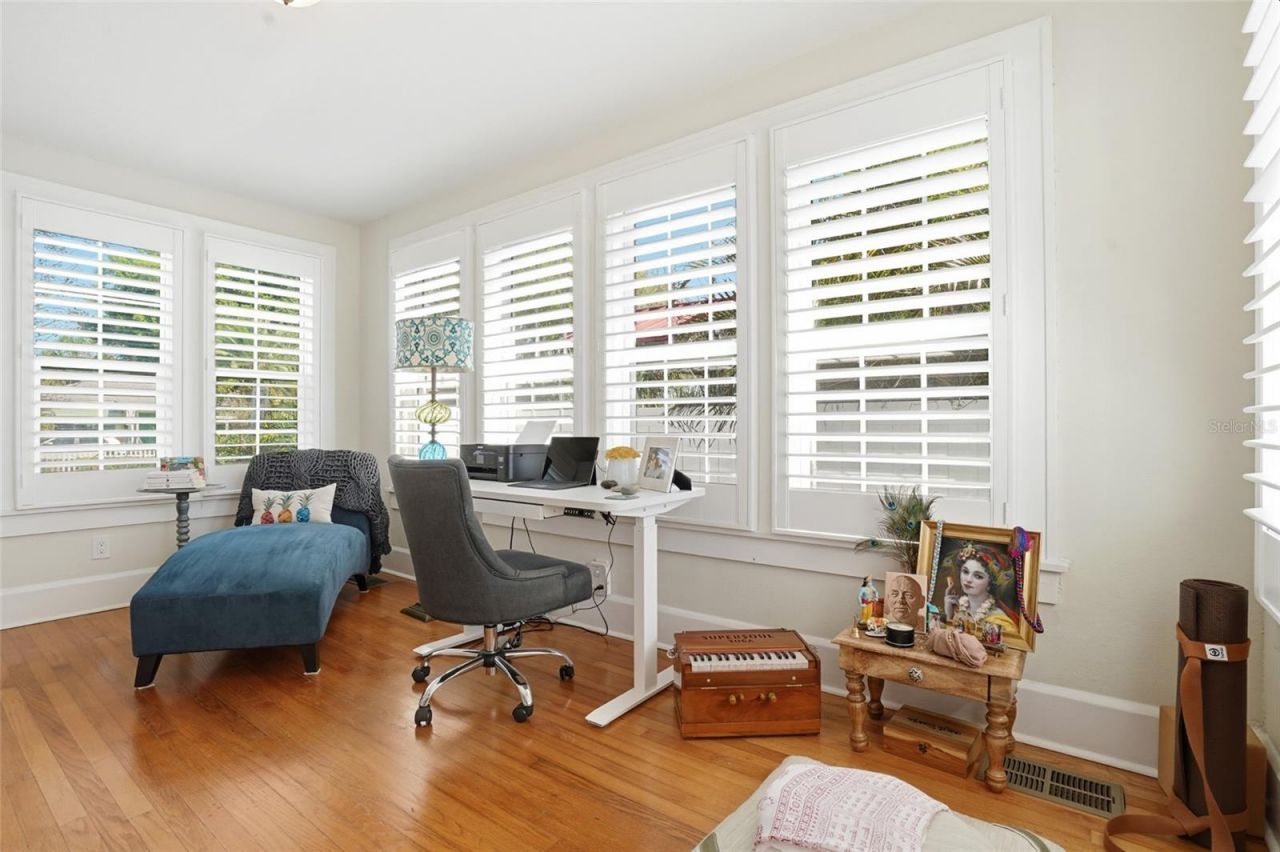 126 22nd Avenue Ne, Saint Petersburg, FL 33704 Photo