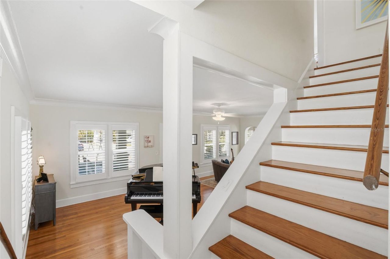 126 22nd Avenue Ne, Saint Petersburg, FL 33704 Photo