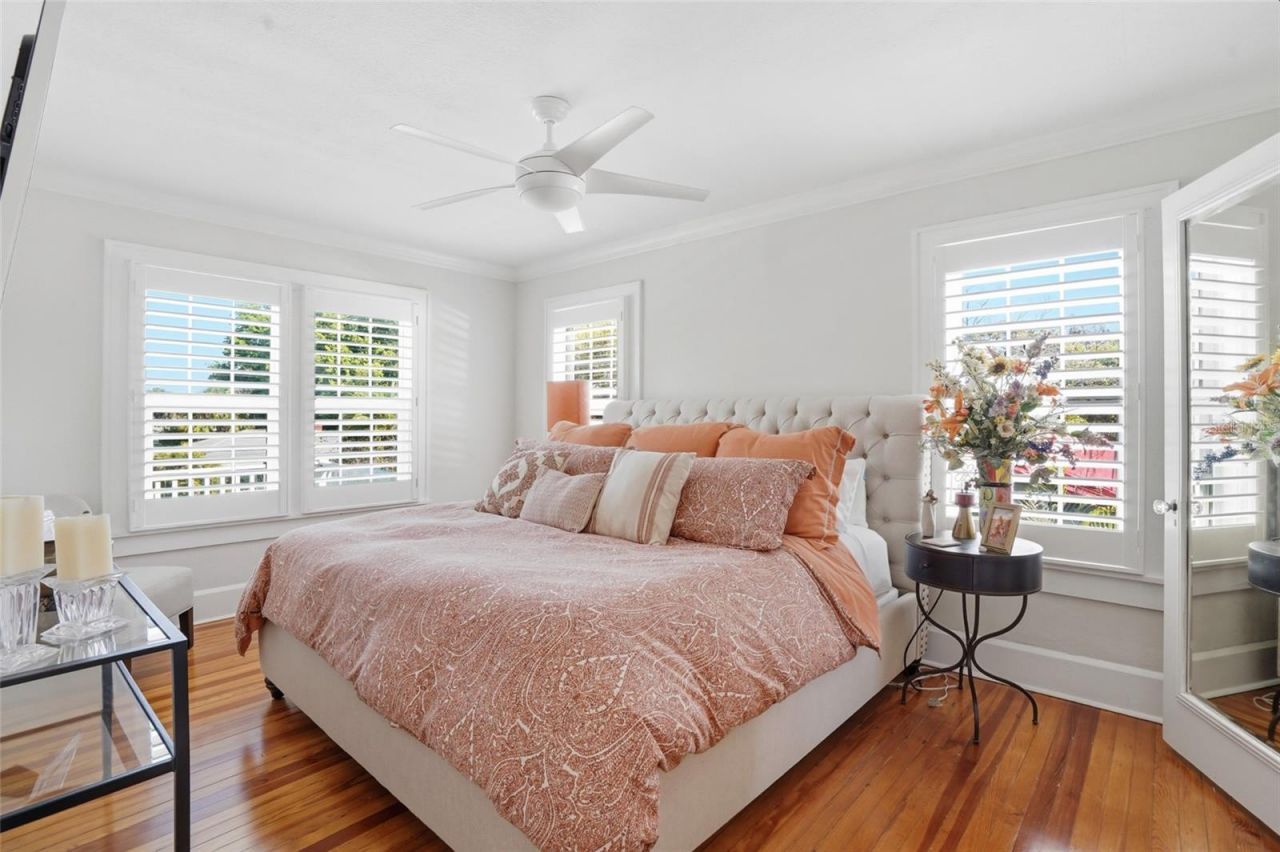 126 22nd Avenue Ne, Saint Petersburg, FL 33704 Photo