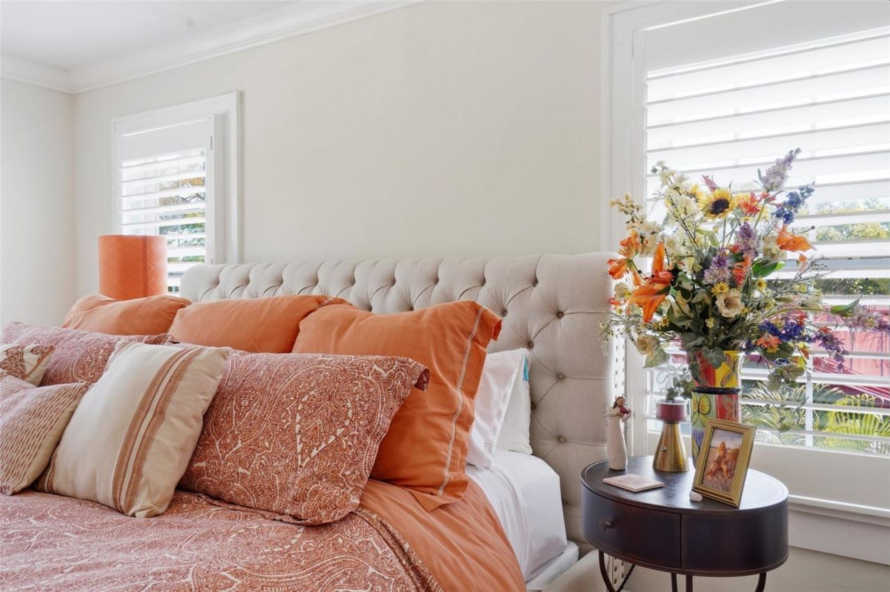 126 22nd Avenue Ne, Saint Petersburg, FL 33704 Photo