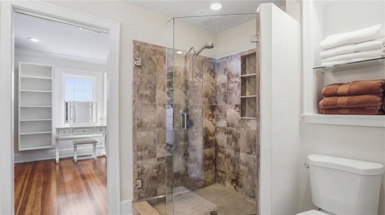 126 22nd Avenue Ne, Saint Petersburg, FL 33704 Photo