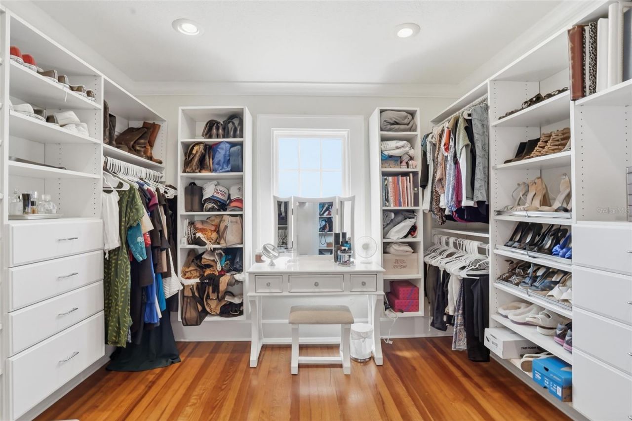 126 22nd Avenue Ne, Saint Petersburg, FL 33704 Photo