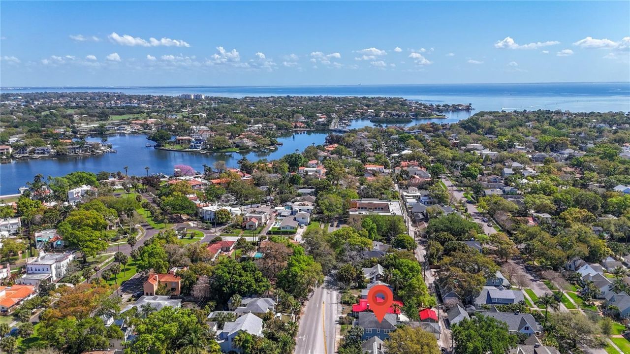 126 22nd Avenue Ne, Saint Petersburg, FL 33704 Photo