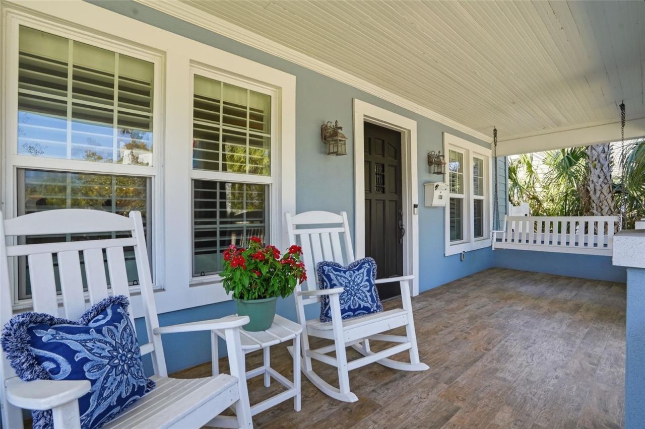 126 22nd Avenue Ne, Saint Petersburg, FL 33704 Photo