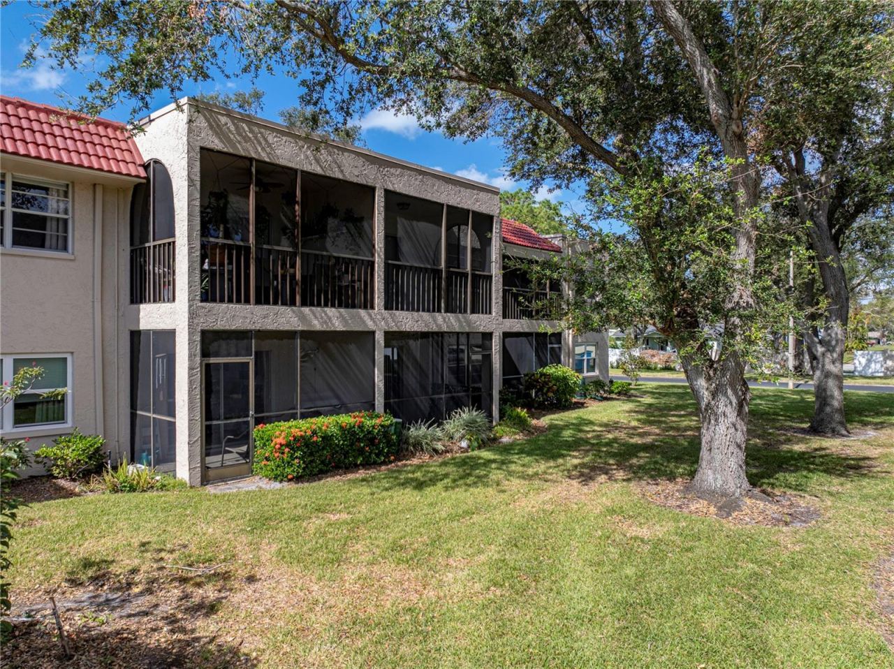 9700 Starkey Road, Unit 312, Seminole, FL 33777 Photo