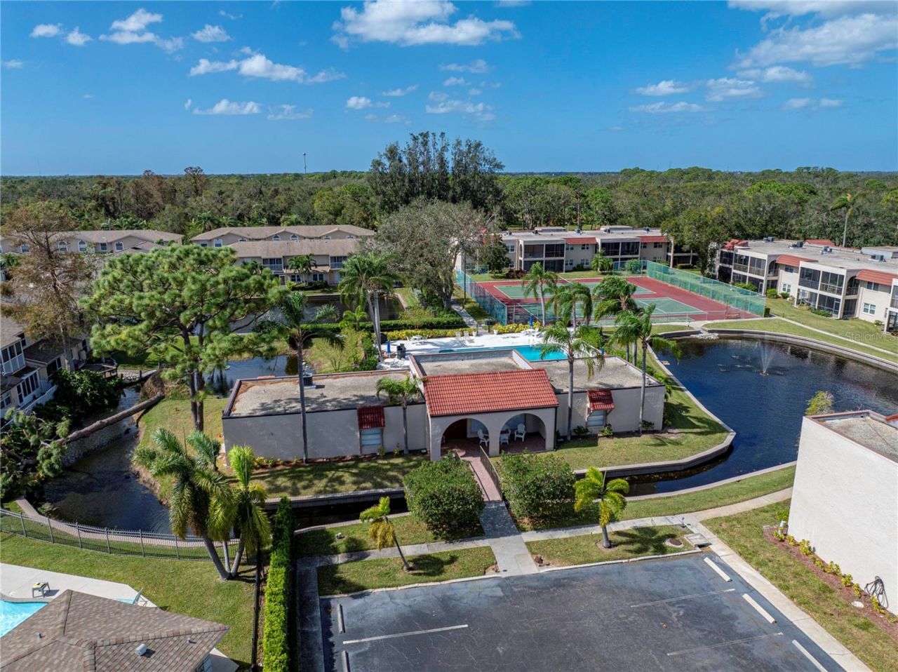 9700 Starkey Road, Unit 312, Seminole, FL 33777 Photo