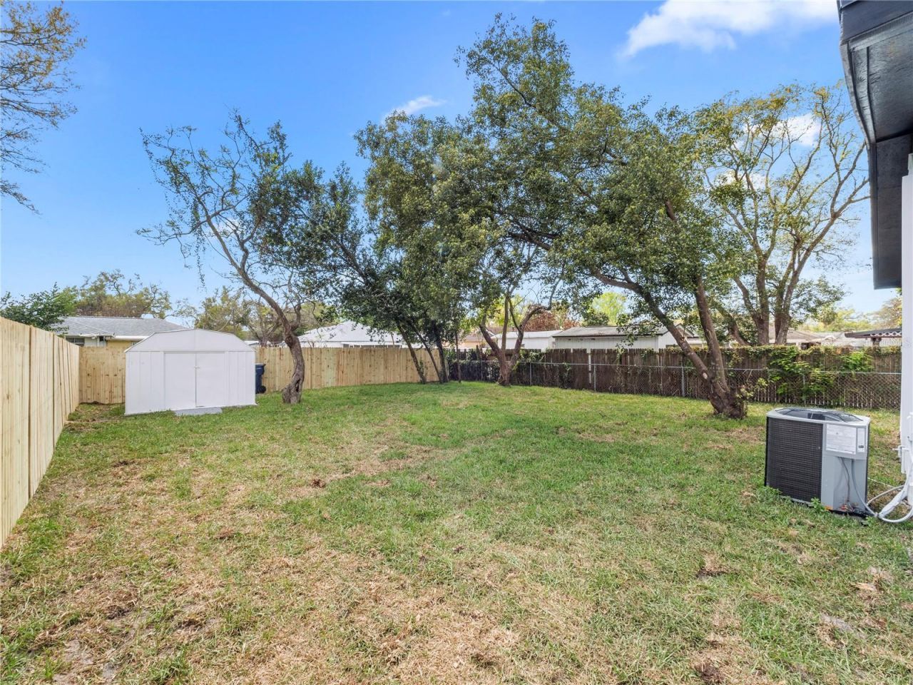 1426 W Yukon Street , Tampa, FL 33604 Photo