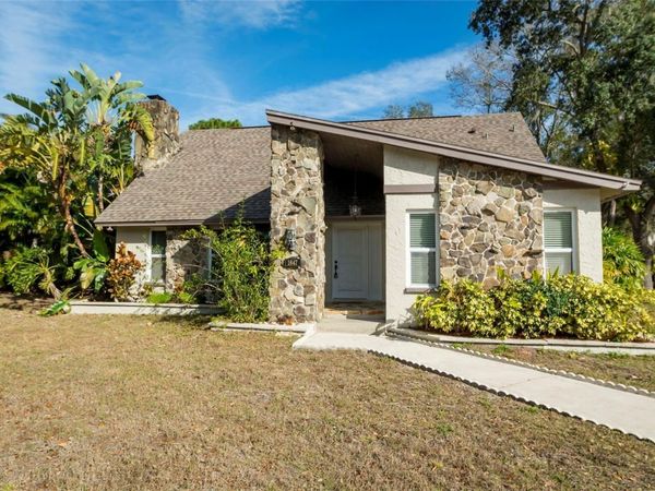 1647 HOBBIT ROAD , DUNEDIN, FL 34698