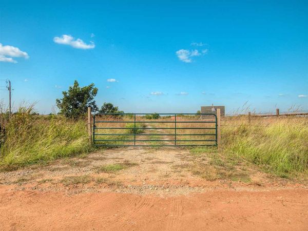 29875 County Rd 150 Road, Perry, OK 73077