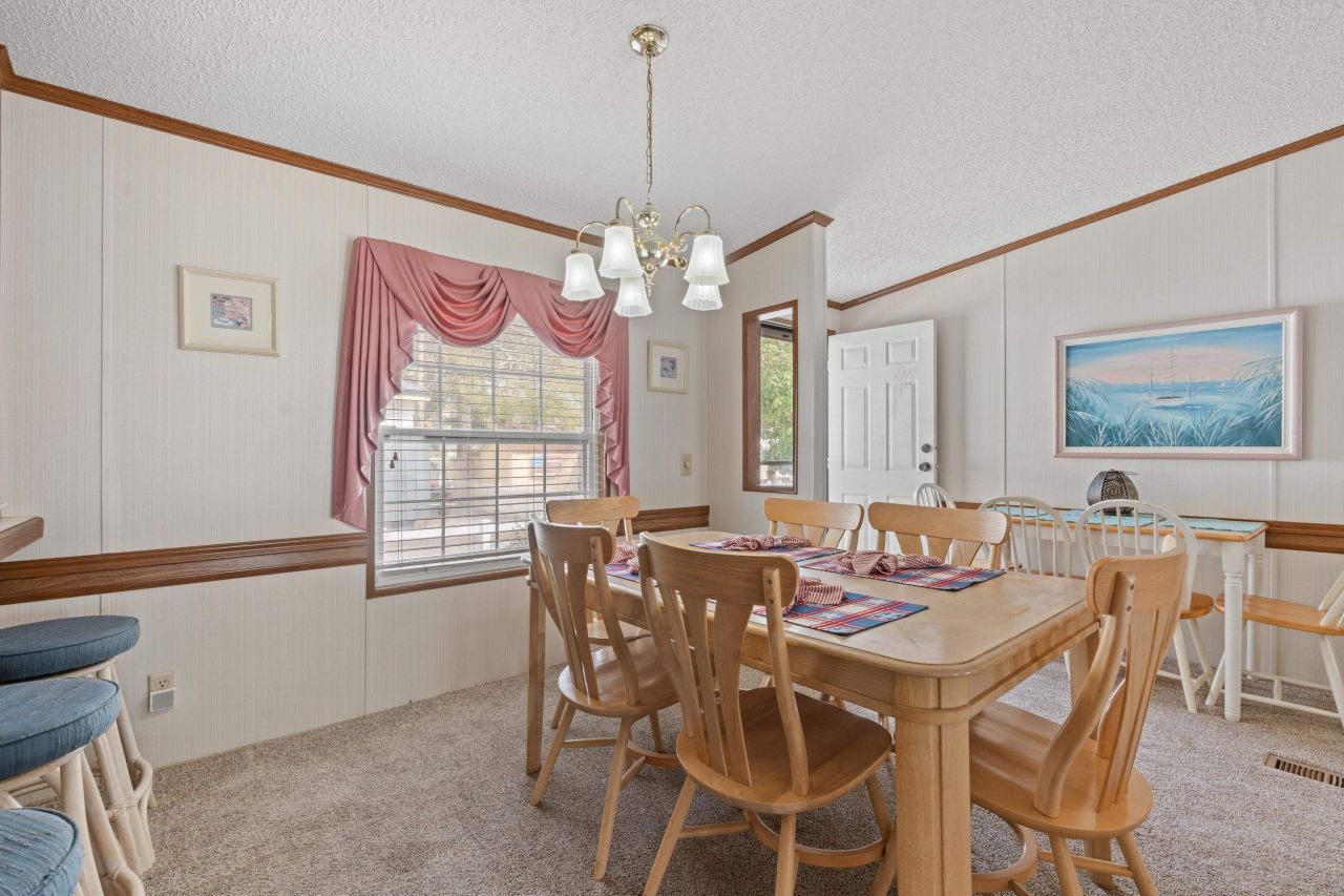 9700 Kings Rd.  Photo 12