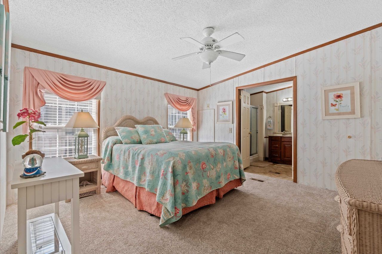 9700 Kings Rd.  Photo 15