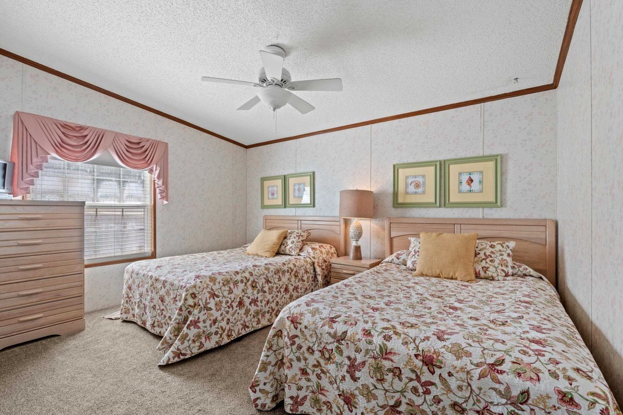 9700 Kings Rd.  Photo 19