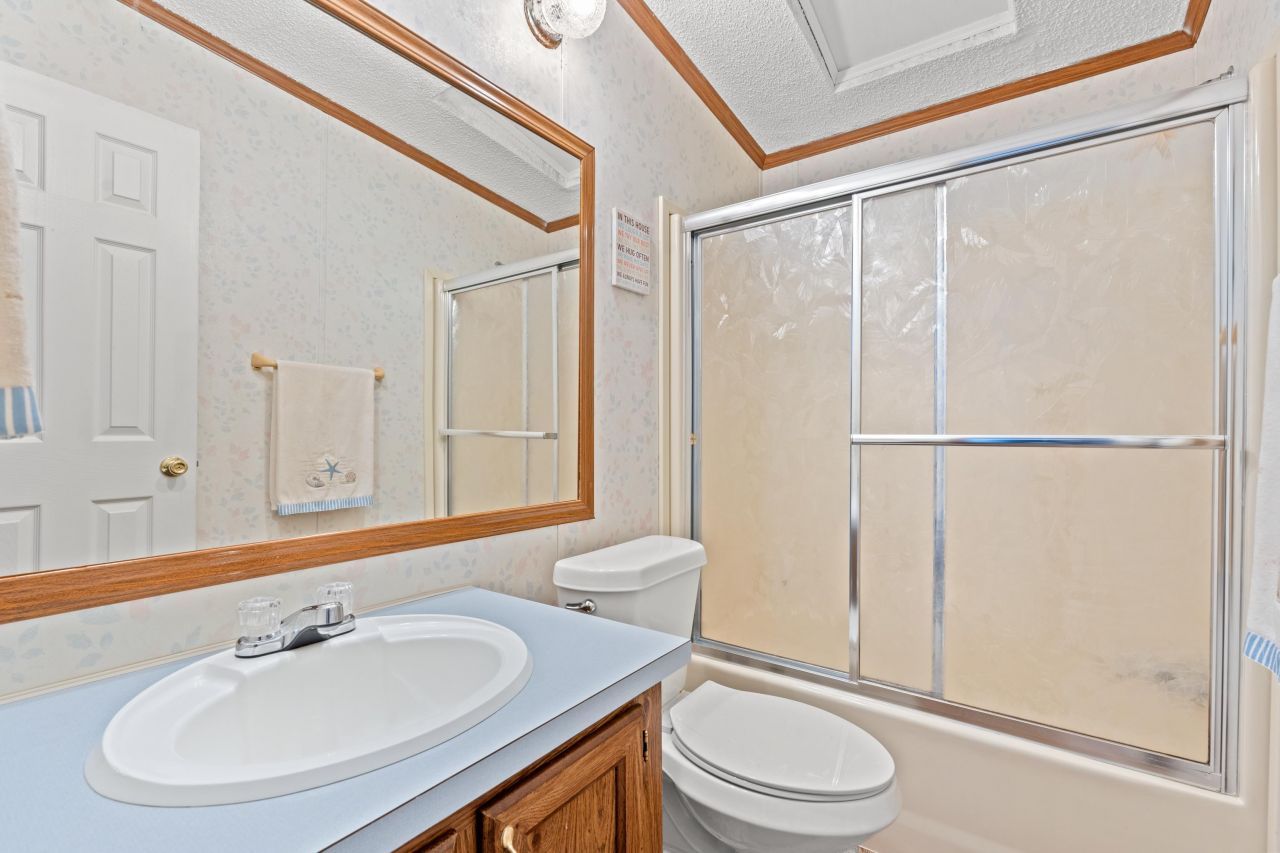 9700 Kings Rd.  Photo 22