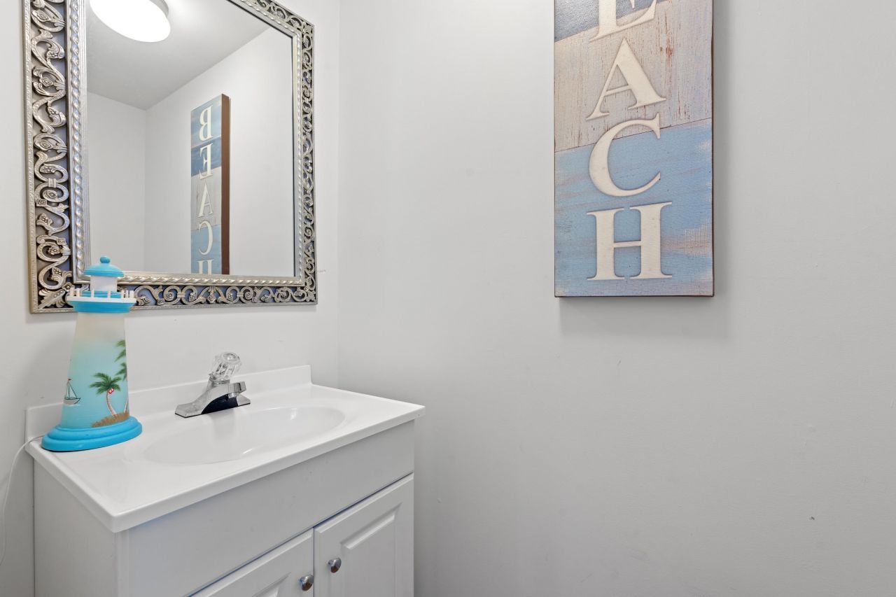 9700 Kings Rd.  Photo 25