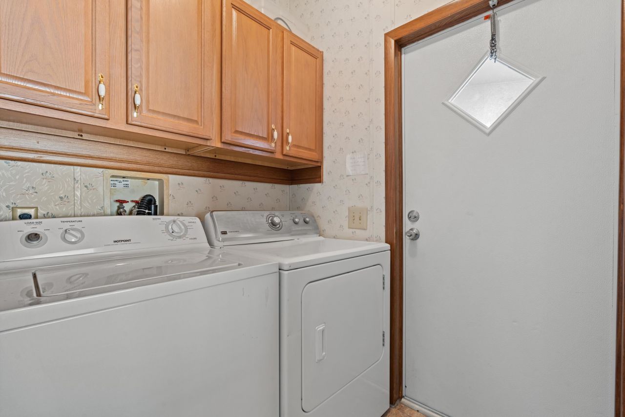 9700 Kings Rd.  Photo 26