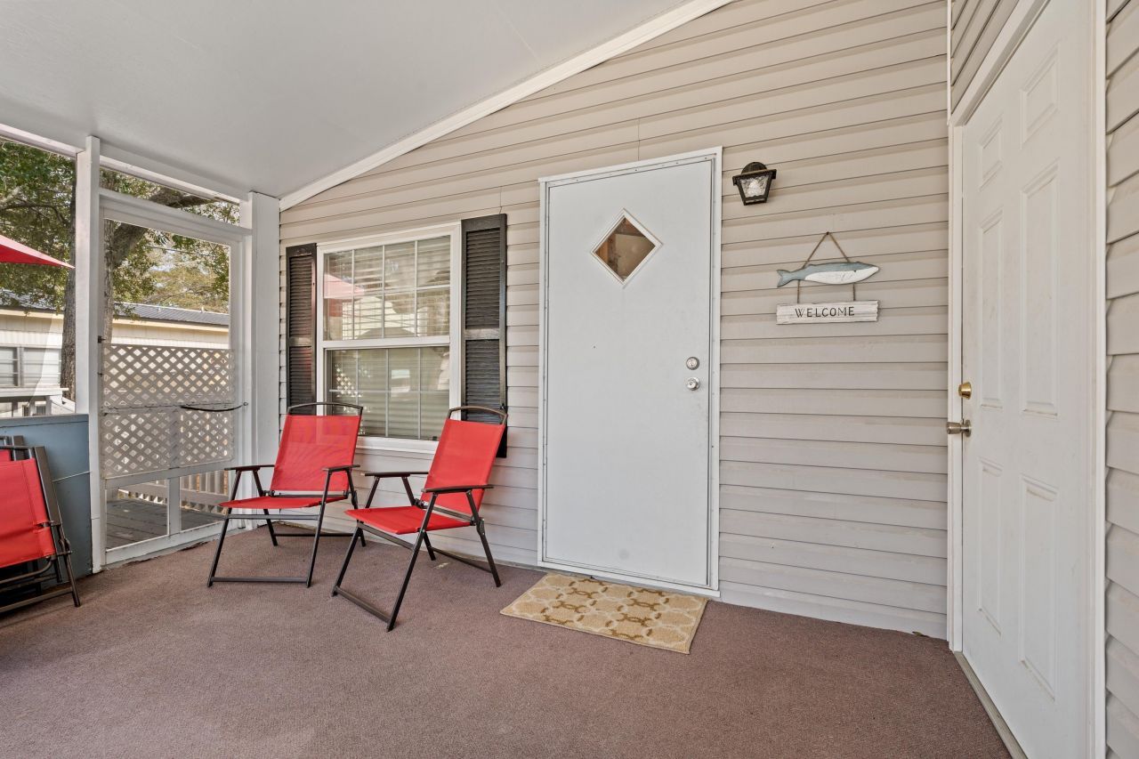 9700 Kings Rd.  Photo 27