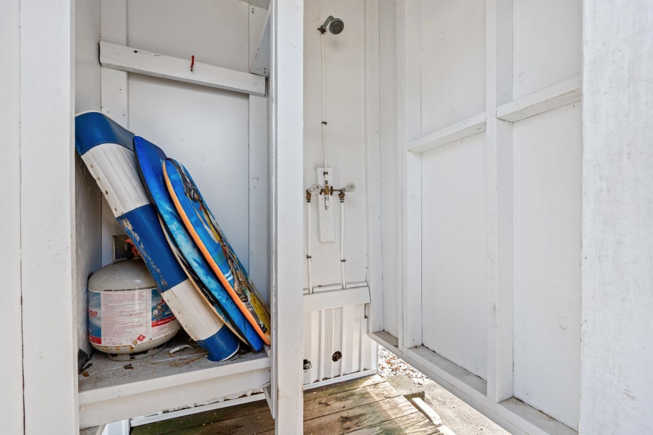 9700 Kings Rd.  Photo 30