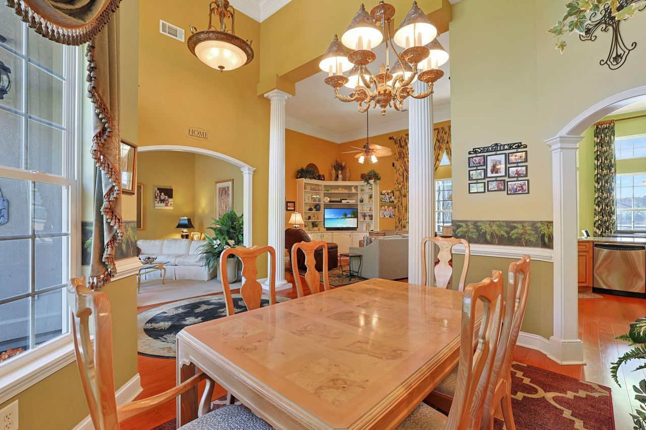 9461 Carrington Dr. Photo 12