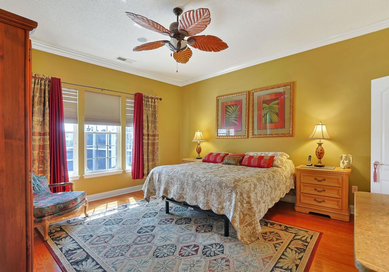 9461 Carrington Dr. Photo 19