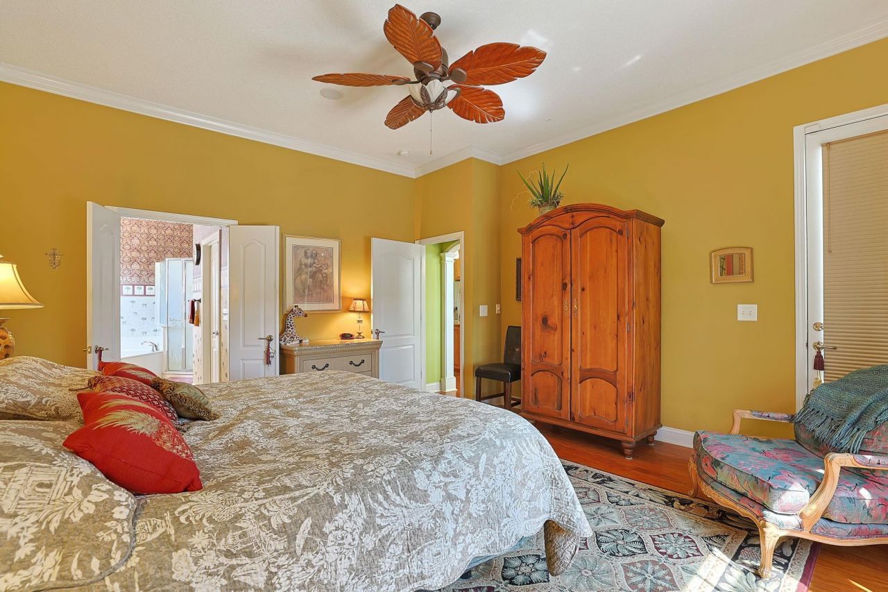 9461 Carrington Dr. Photo 20